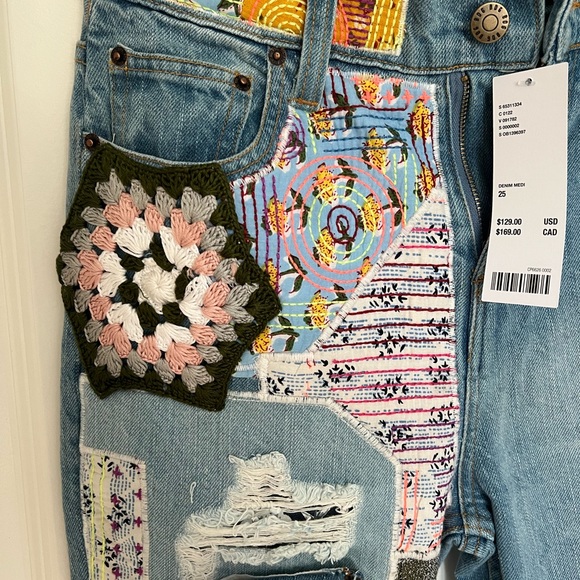 Urban Outfitter NWT BDG Flared Jeans - Picture 11 of 13